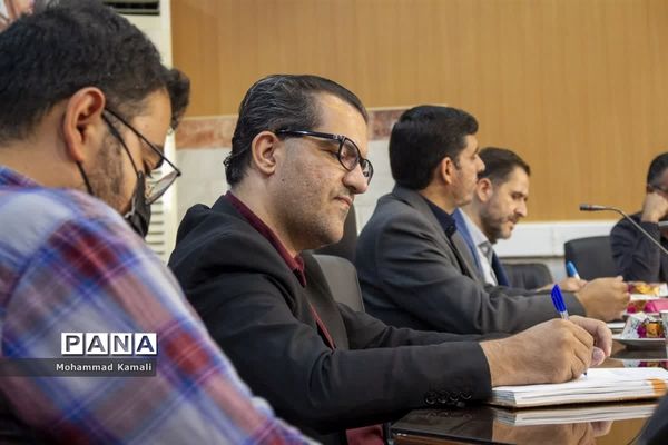 مراسم گرامیداشت روز خبرنگار در محلات