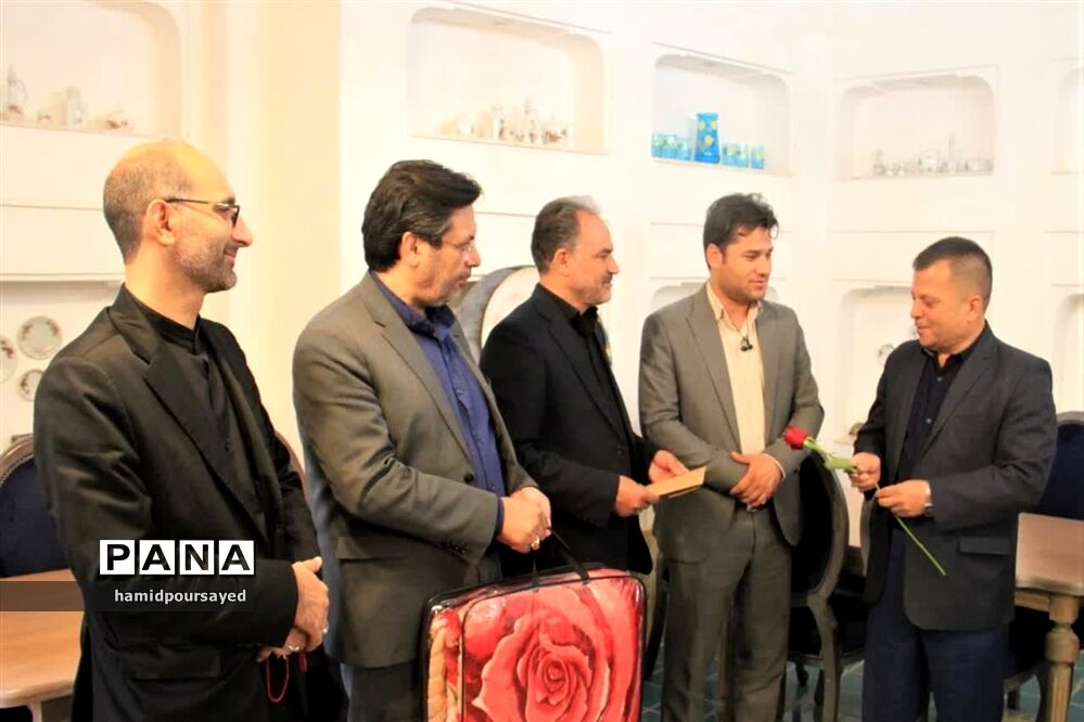 تقدیر از خبرنگاران شهرستان ابرکوه