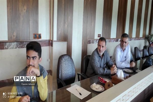 تجلیل از اصحاب رسانه در شهرستان عباس‌آباد