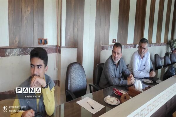 تجلیل از اصحاب رسانه در شهرستان عباس‌آباد