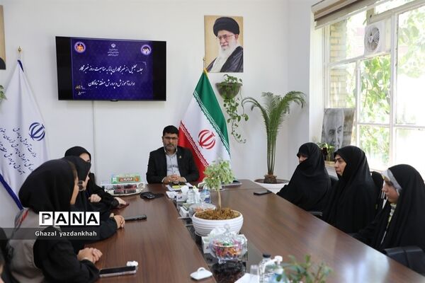 ‌تجلیل از خبرنگاران پانا در اداره آموزش و پرورش منطقه تبادکان