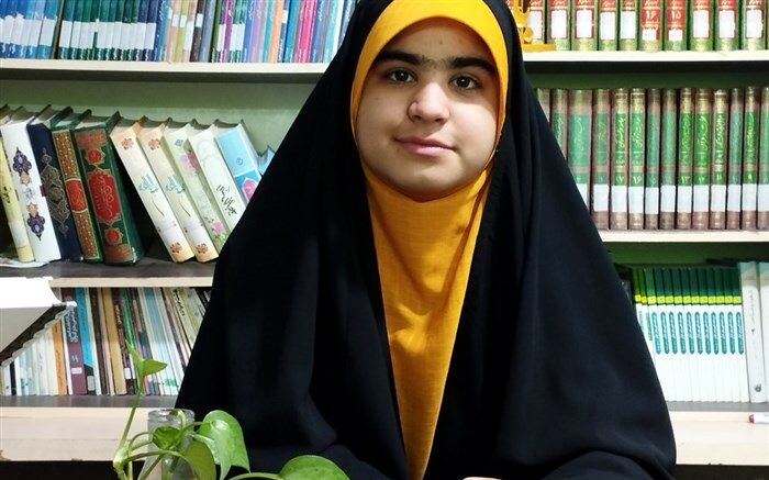 خبرنگاری فقط یک شغل نیست، بلکه حرفه‌ای آمیخته با عشق و تلاش است