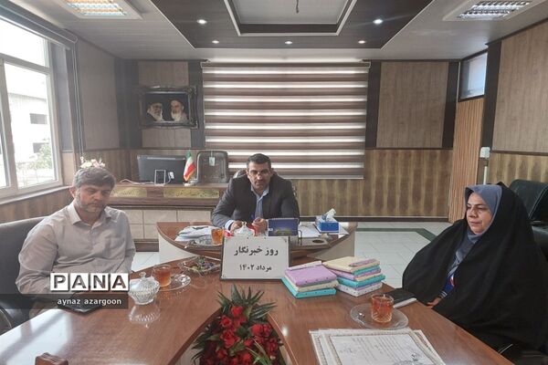 تجلیل از خبرنگاران خبرگزاری پانا در قائمشهر