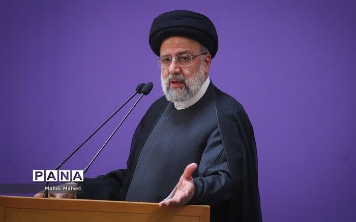 شهدای مدافع حرم، مظلوم، بابصیرت، زمان‌شناس و روشنفکران حقیقی جامعه هستند
