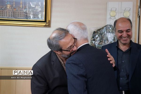 تجلیل مدیرکل آموزش و پرورش خراسان از خبرگزاری‌های استان