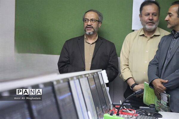 تجلیل مدیرکل آموزش و پرورش خراسان از خبرگزاری‌های استان