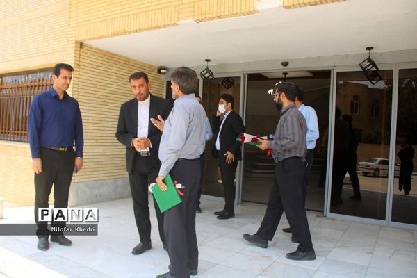 به مناسبت روز خبرنگار  دیدار مدیرکل آموزش و پرورش استان بوشهر با مدیر کل صدا و سیما بوشهر  و کارکنان