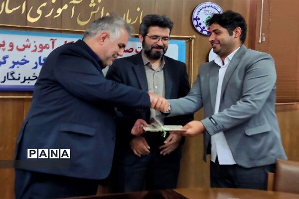 تقدیر مدیر‌کل استان زنجان از خبرنگاردانش‌آموزان پانا