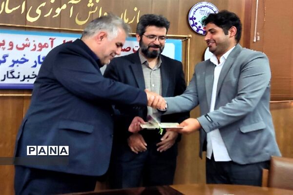 تقدیر مدیر‌کل استان زنجان از خبرنگاردانش‌آموزان پانا
