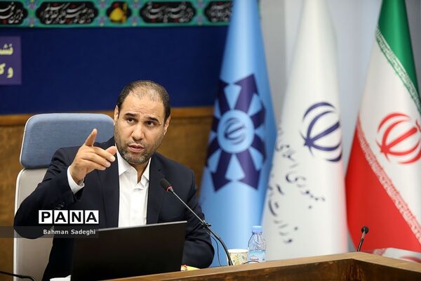 بازدید وزیر آموزش و پرورش از سازمان ملی پرورش استعدادهای درخشان