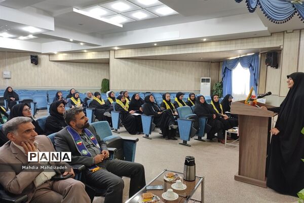 چهارمین نشست هم‌اندیشی تابستانه هیاات رئیسه مجلس دانش‌آموزی، پانا و یاور مربیان