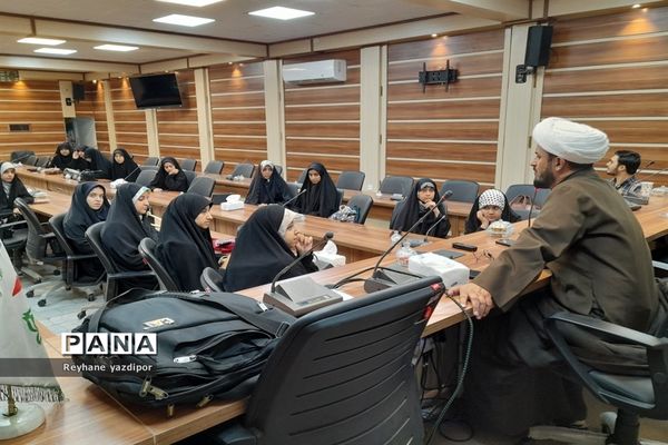 برگزاری جلسه اول دوره نماز و رسانه در سازمان دانش‌آموزی خراسان رضوی