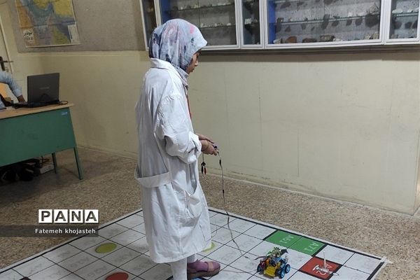 برگزاری دومین دوره مسابقات رباتیک هوش‌مصنوعی در پژوهش‌سرای باقرالعلوم شهرستان‌قرچک