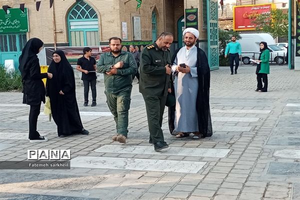مراسم بزرگداشت شهدای مدافع حرم در شهرستان رباط‌کریم