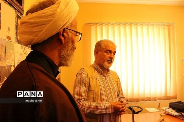 بازدید از هفته‌نامه استقامت و روزنامه واقعه به مناسبت روز خبرنگار