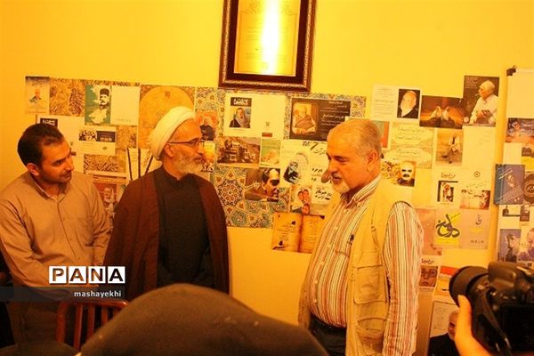 بازدید از هفته‌نامه استقامت و روزنامه واقعه به مناسبت روز خبرنگار