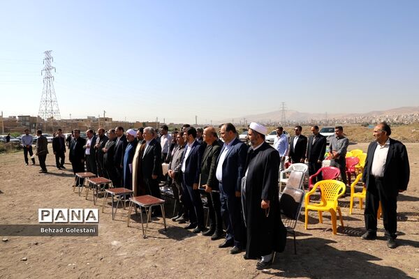 آیین کلنگ زنی پروژه مدرسه 24 کلاسه ابتدایی روستای بادکی ارومیه