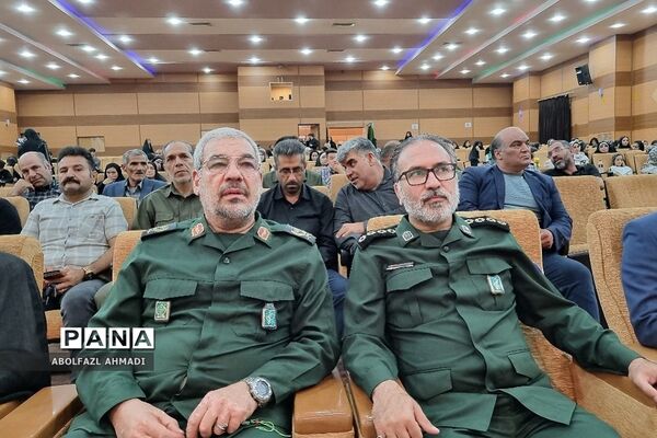 بزرگداشت شهدای مدافع حرم در فشافویه