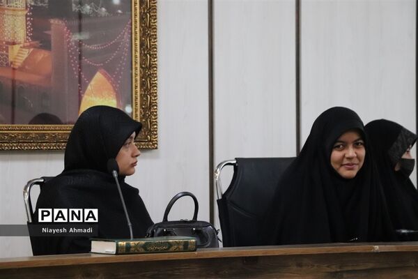 تقدیر از دختران خبرنگار ناحیه سه مشهد
