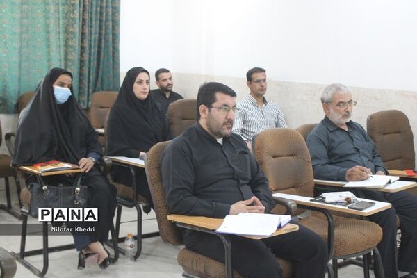 کمیسیون‌های تخصصی کنگره دومین مجمع معلمان انقلاب اسلامی استان بوشهر ( 1 )