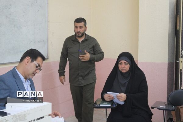 کمیسیون‌های تخصصی کنگره دومین مجمع معلمان انقلاب اسلامی استان بوشهر ( 1 )