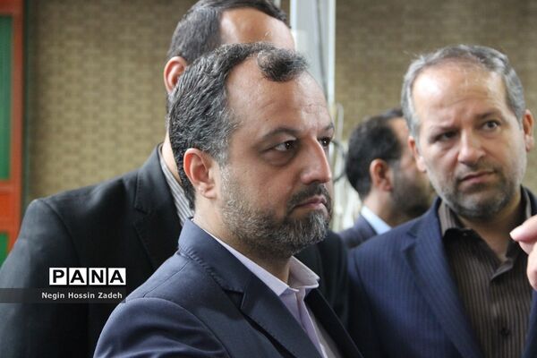 حضور وزیرامور اقتصادی و دارایی در شهرستان اسلامشهر