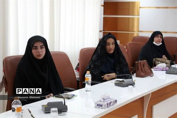 کمیسیون‌های تخصصی کنگره دومین مجمع معلمان انقلاب اسلامی استان بوشهر ( 2 )