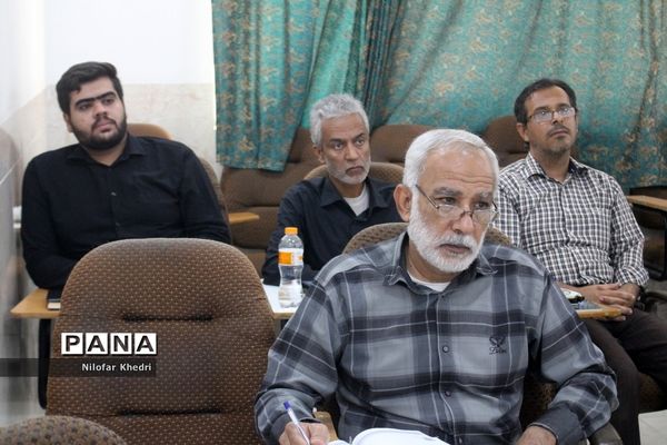 کمیسیون‌های تخصصی کنگره دومین مجمع معلمان انقلاب اسلامی استان بوشهر ( 2 )