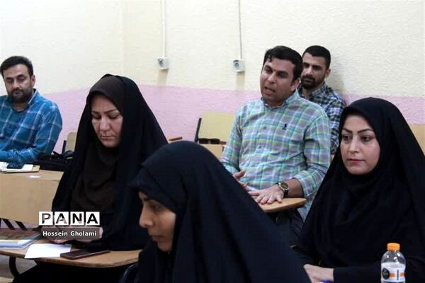 کمیسیون‌های تخصصی کنگره دومین مجمع معلمان انقلاب اسلامی استان بوشهر ( 2 )