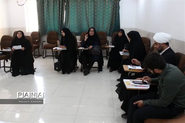 کمیسیون‌های تخصصی کنگره دومین مجمع معلمان انقلاب اسلامی استان بوشهر ( 2 )