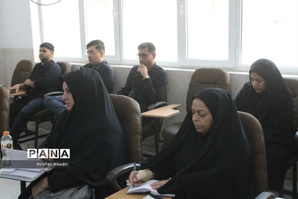 کمیسیون‌های تخصصی کنگره دومین مجمع معلمان انقلاب اسلامی استان بوشهر ( 2 )