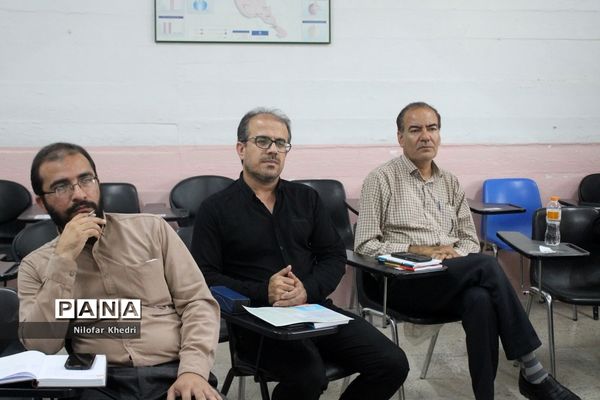 کمیسیون‌های تخصصی کنگره دومین مجمع معلمان انقلاب اسلامی استان بوشهر ( 2 )