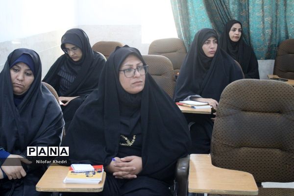 کمیسیون‌های تخصصی کنگره دومین مجمع معلمان انقلاب اسلامی استان بوشهر ( 2 )