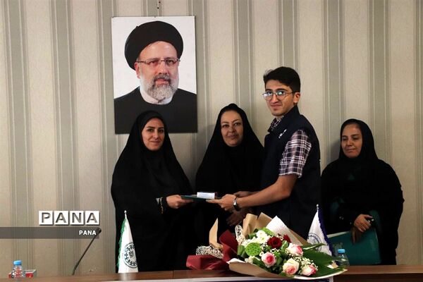 آیین تجلیل از دانش‌آموز خبرنگاران خبرگزاری پانا آذربایجان شرقی