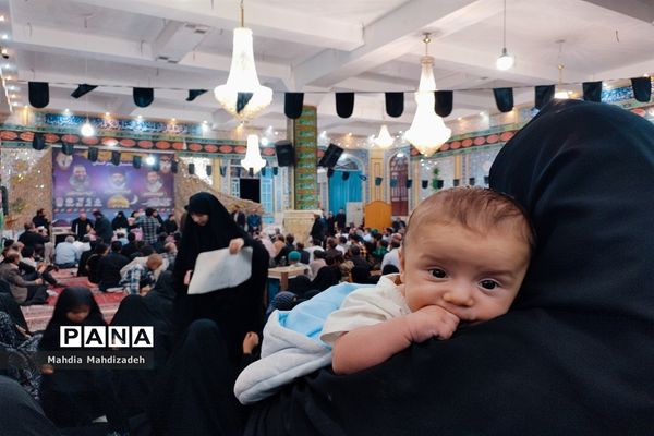 یادواره شهدای مدافع حرم اهل بیت (ع) در کاشمر