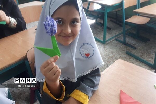 برگزاری کلاس‌های آموزشی تابستانه در مدرسه ریحانه‌النبی شهرستان‌قرچک