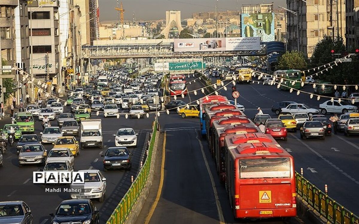 ترافیک صبحگاهی در معابر و بزرگراه‌های پایتخت