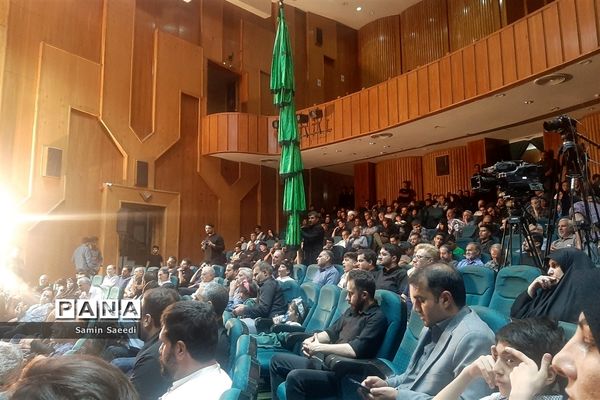دومین سوگواره ملی آیین‌ها، نواها و آواهای عاشورایی درتالار حافظ شیراز