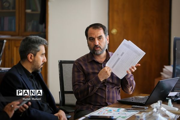 بازدید دبیر شورای اطلاع‌رسانی دولت از فرآیند ارزیابی تکمیلی پذیرفته‌شدگان آزمون استخدامی آموزگاری