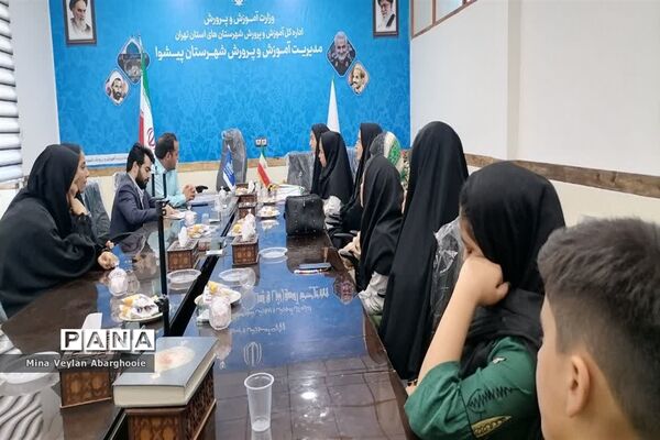 تقدیر و تجلیل از دانش‌آموز خبرنگاران پانا شهرستان پیشوا
