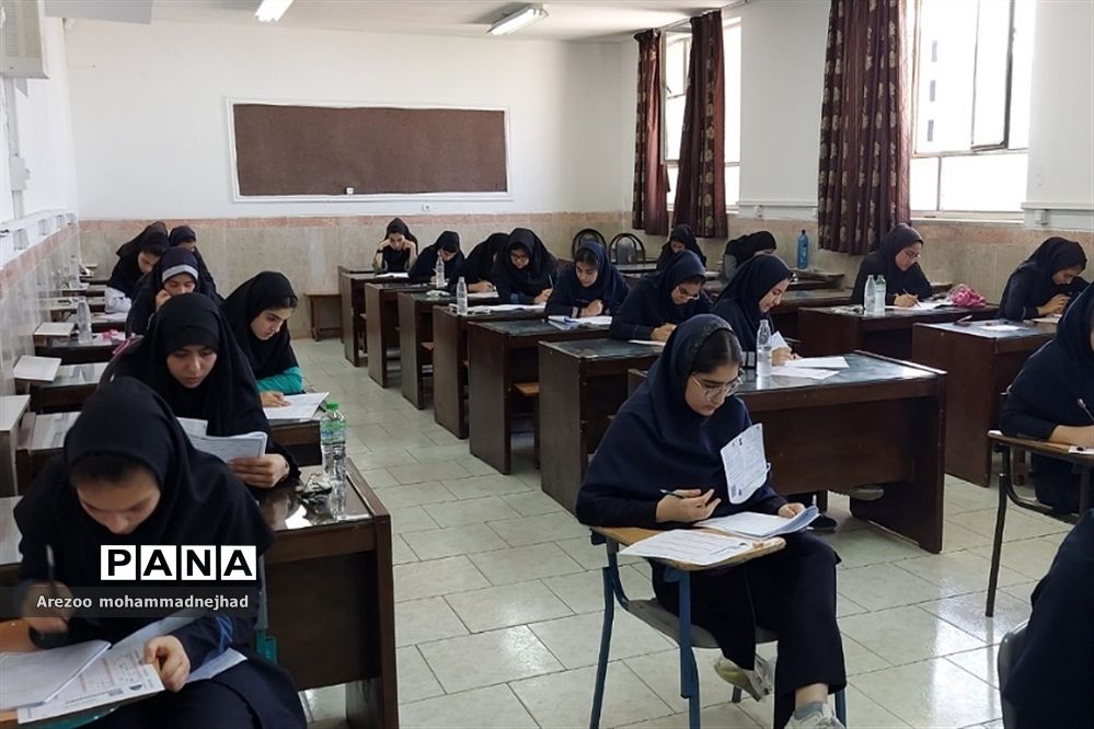 رقابت بیش از ۲۶۹ هزار ‌دانش‌آموز برای قبولی در پایه دهم ‌مدارس نمونه دولتی‌