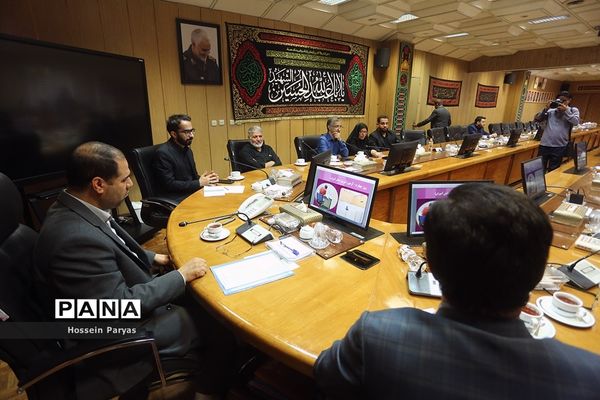 دیدار وزیر آموزش و پرورش با کمیته اجرایی المپیاد فیزیک 2024