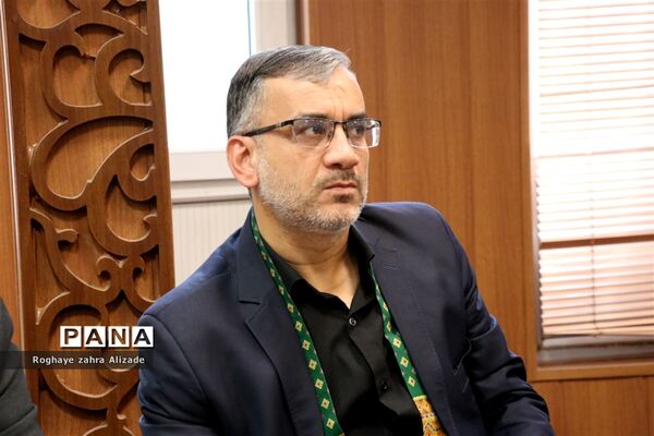 جلسه روسای ادارات قرآن عترت و نماز