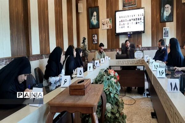 مناظره دانش‌آموزی درآموزش و پرورش شهرستان عباس آباد