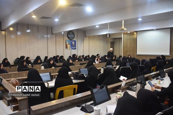 دومین جلسه پایانی دوره کارگاه دانش‌افزایی و ضمن خدمت