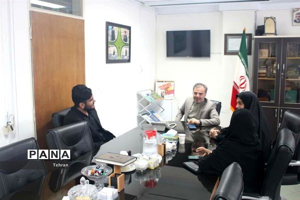 آیین تجلیل از خبرنگار دانش‌آموزان حوزه قرآن، عترت و نماز