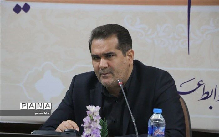 برای  بازگشایی مدارس، همه دستگاه‌ها باید پای کار باشند و کمک کنند