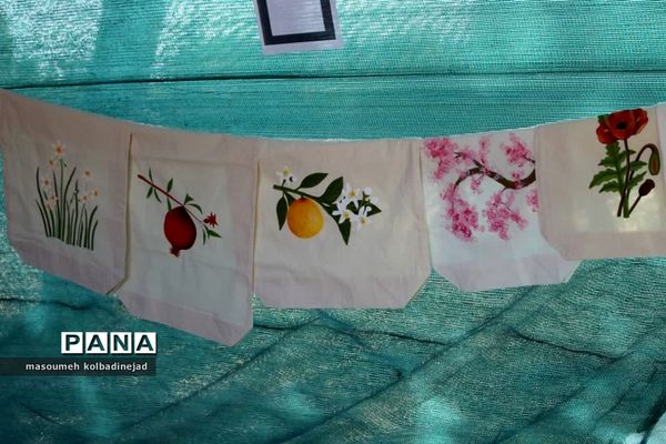 نمایشگاه انجیر، محصولات باغی و صنایع دستی در گلوگاه