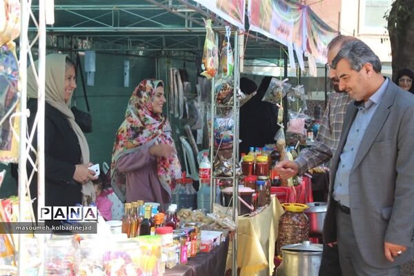نمایشگاه انجیر، محصولات باغی و صنایع دستی در گلوگاه