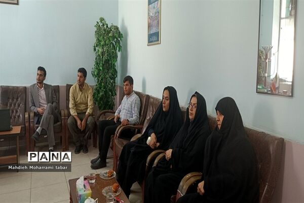 بازدید بازرسان وزارتی  از کانون‌های اندیشه و سمیه ناحیه ۴ شیراز